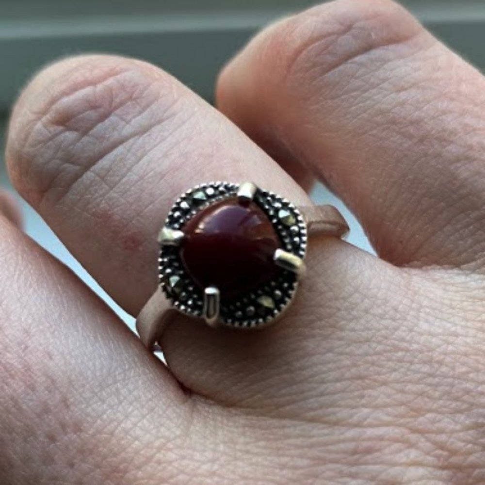 🌟 LAST CALL!!! 🌟 LIKE NEW! Brown & Silver Geometric Ring